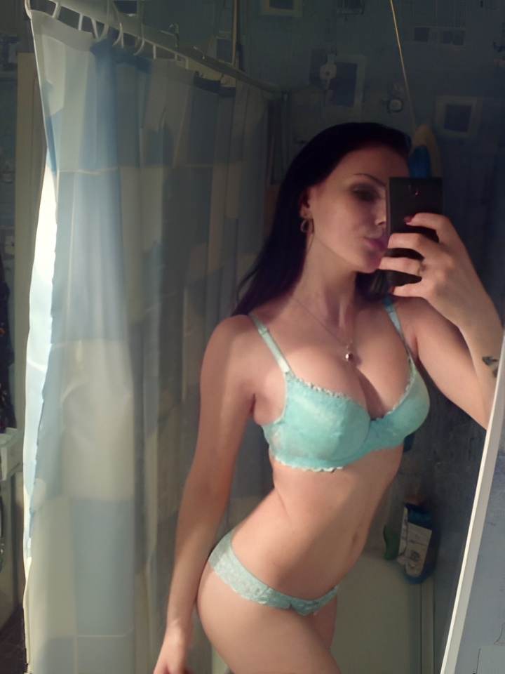 Виргиния привлекальеная девушка из Кисловодска цена от 4000 руб