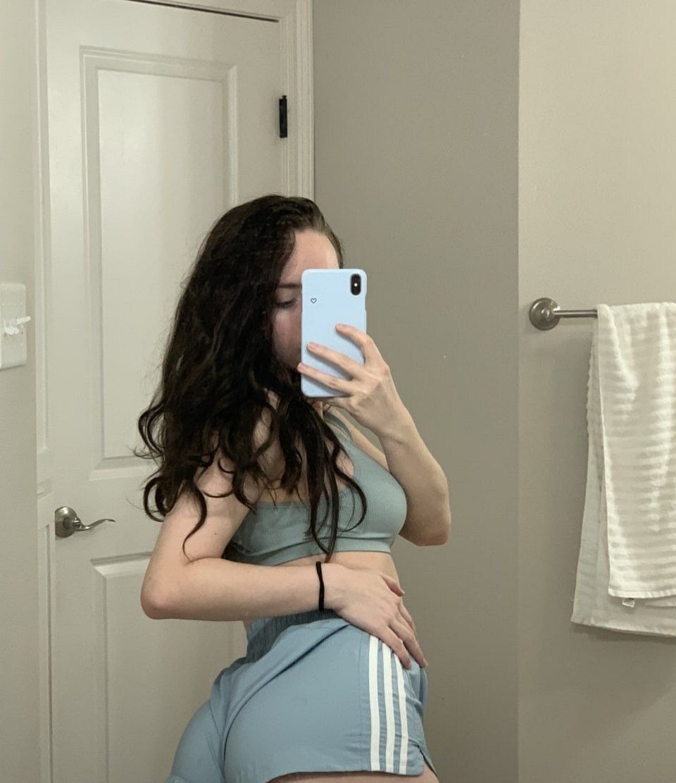 Дина привлекальеная девушка из Кисловодска цена от 3000 руб