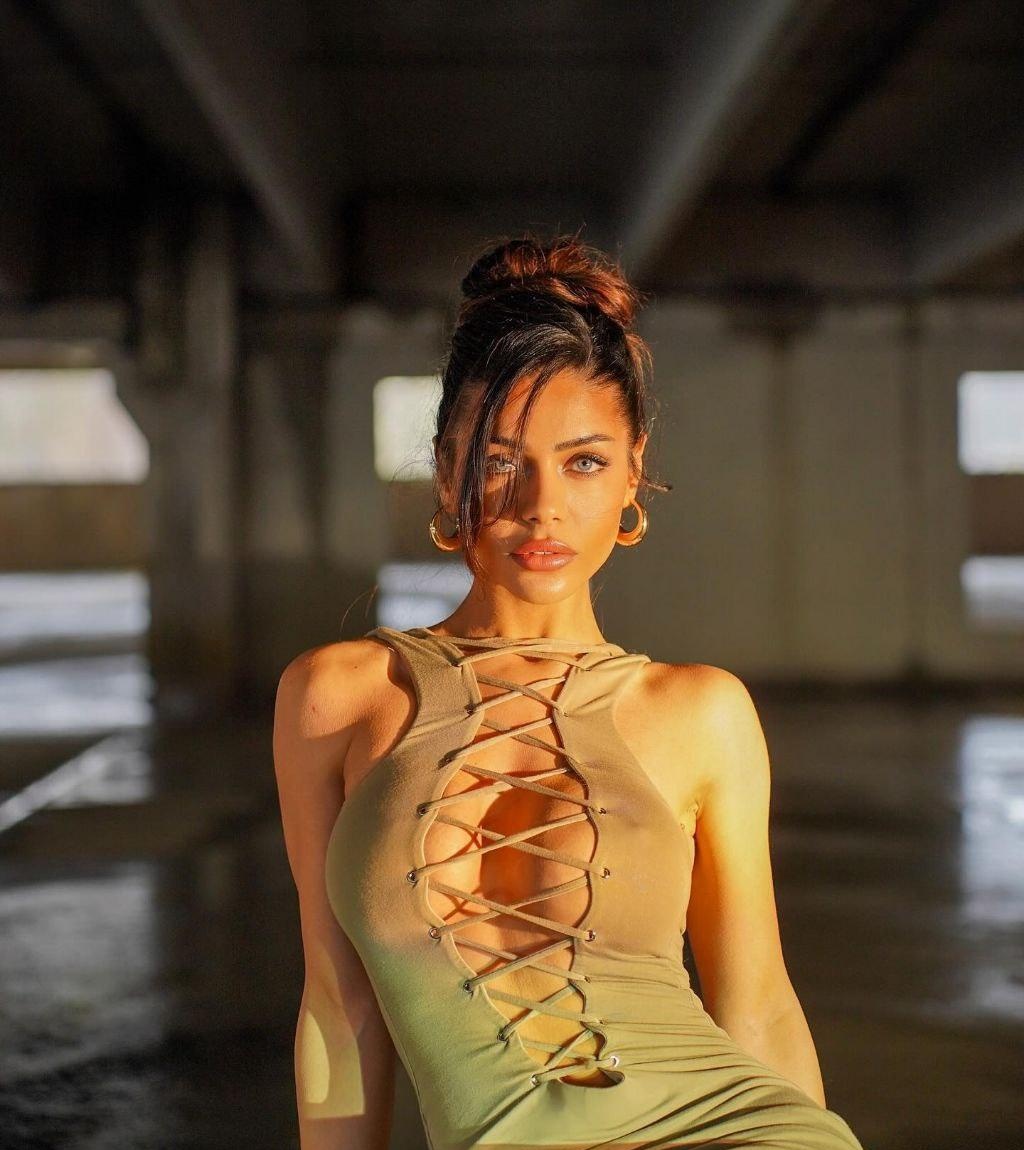 Настюша привлекальеная девушка из Кисловодска цена от 8000 руб