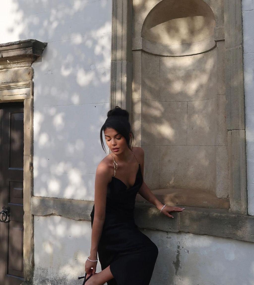 Настасья привлекальеная девушка из Кисловодска цена от 10000 руб