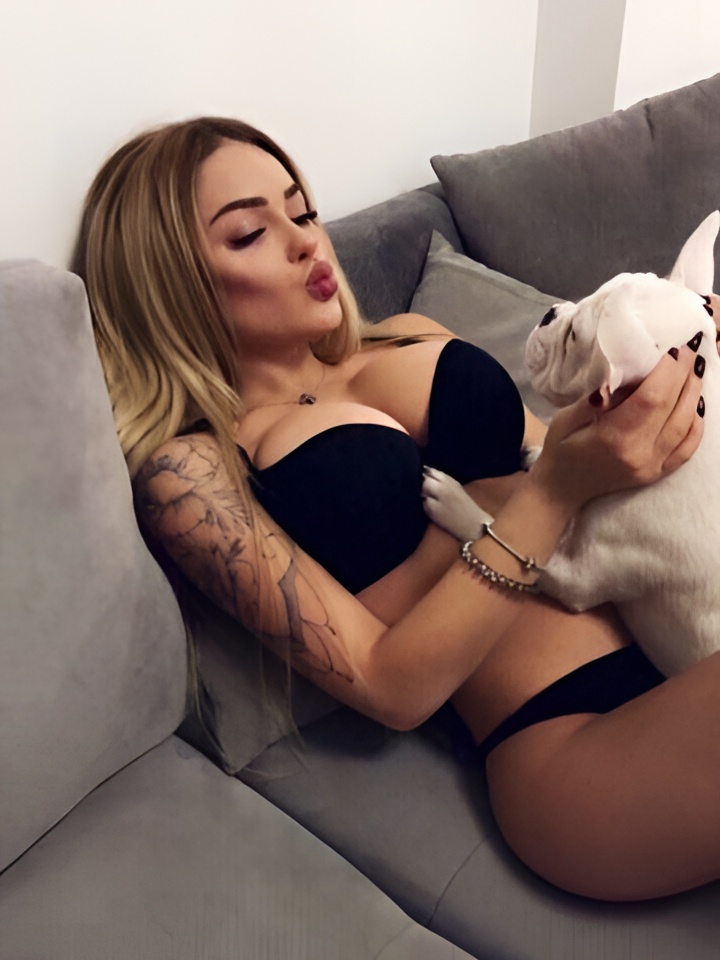 Индивидуалка Виктория, доступна для личного знакомства от 2000 руб