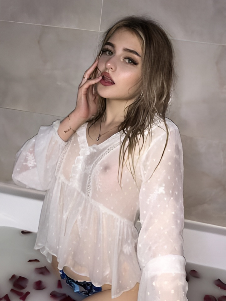 Индивидуалка Злата, доступна для личного знакомства от 2000 руб