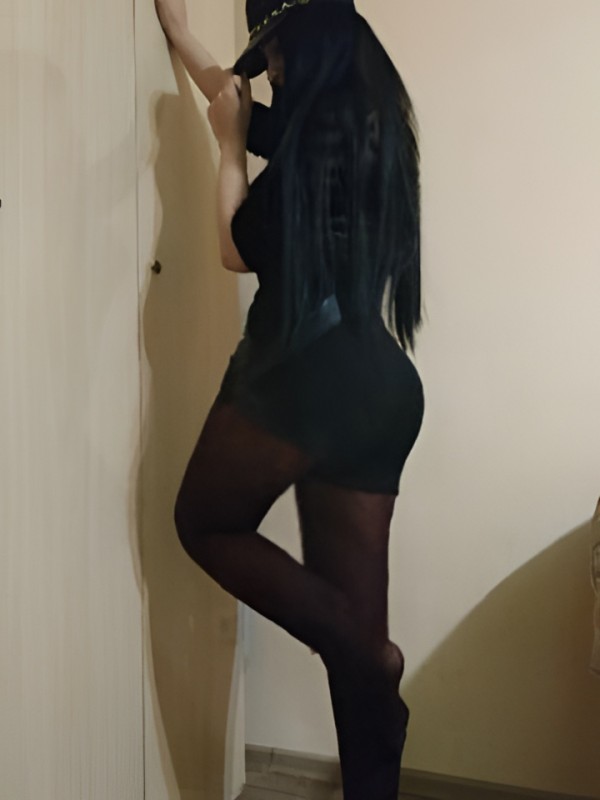 Алиса привлекательная девушка из Кисловодска цена от 2000 руб