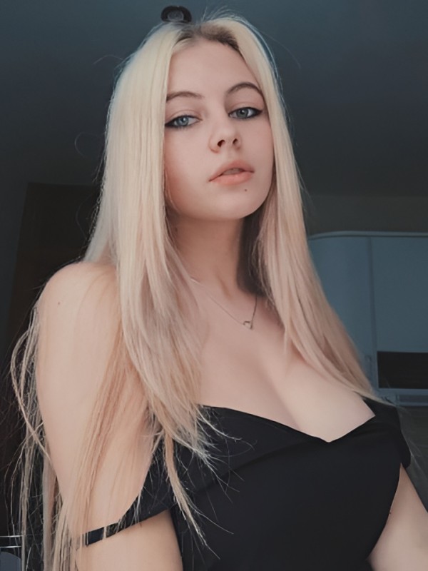 Далия привлекательная девушка из Кисловодска цена от 2500 руб