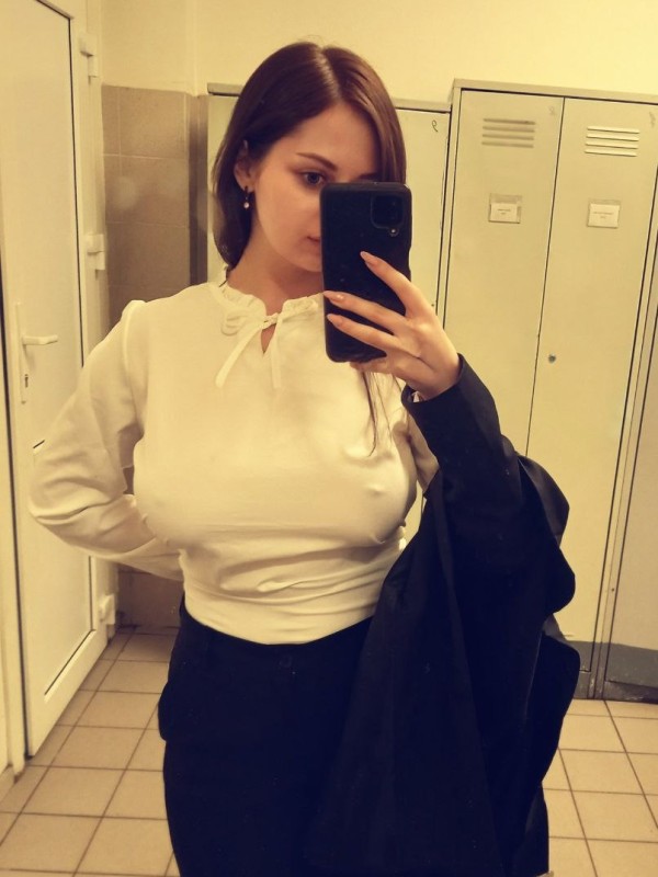 Снежана привлекательная девушка из Кисловодска цена от 3000 руб