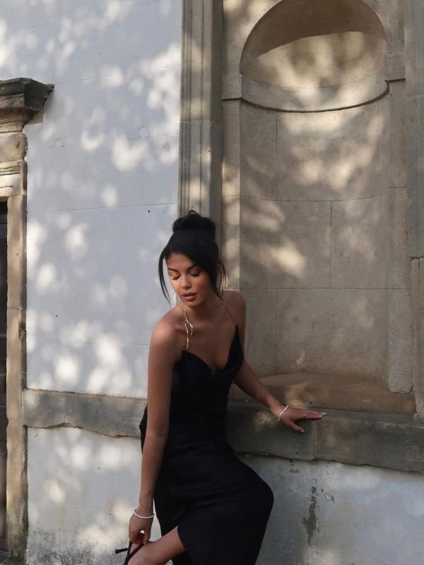 Настасья привлекательная девушка из Кисловодска цена от 10000 руб